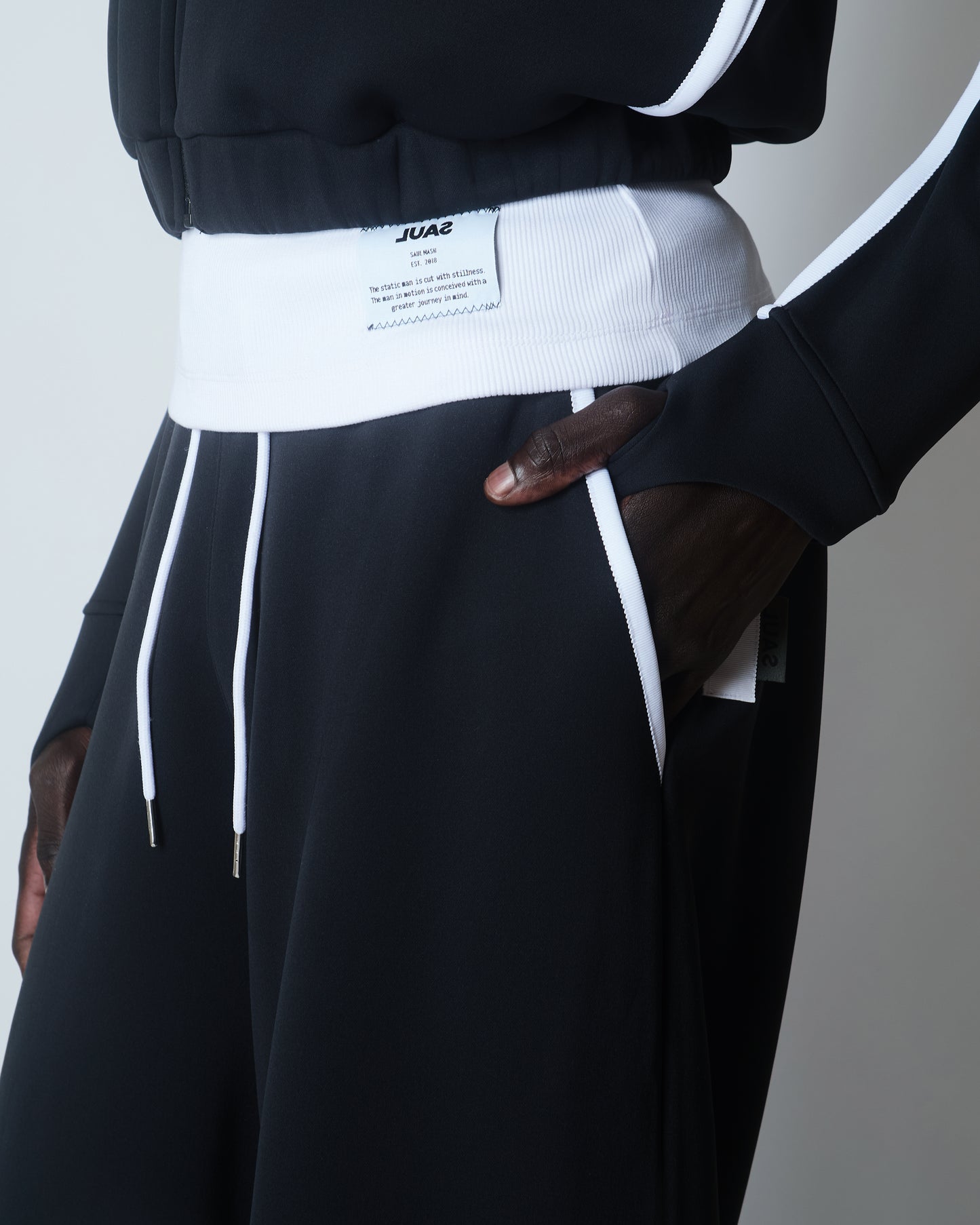 KINETIC-CUT MOVEMENT PANT SCUBA BLACK