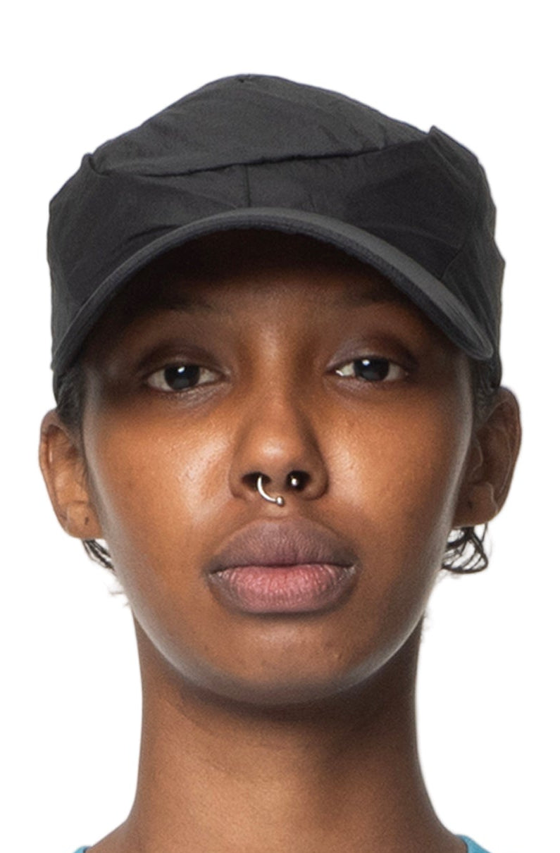 LIGHTWEIGHT RUNNING CAP - BLACK