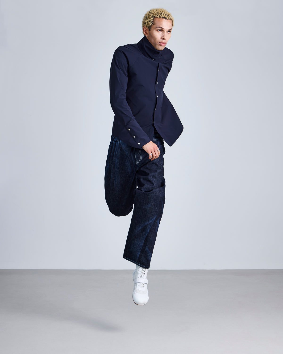 ROLL NECK MOTION SHIRT