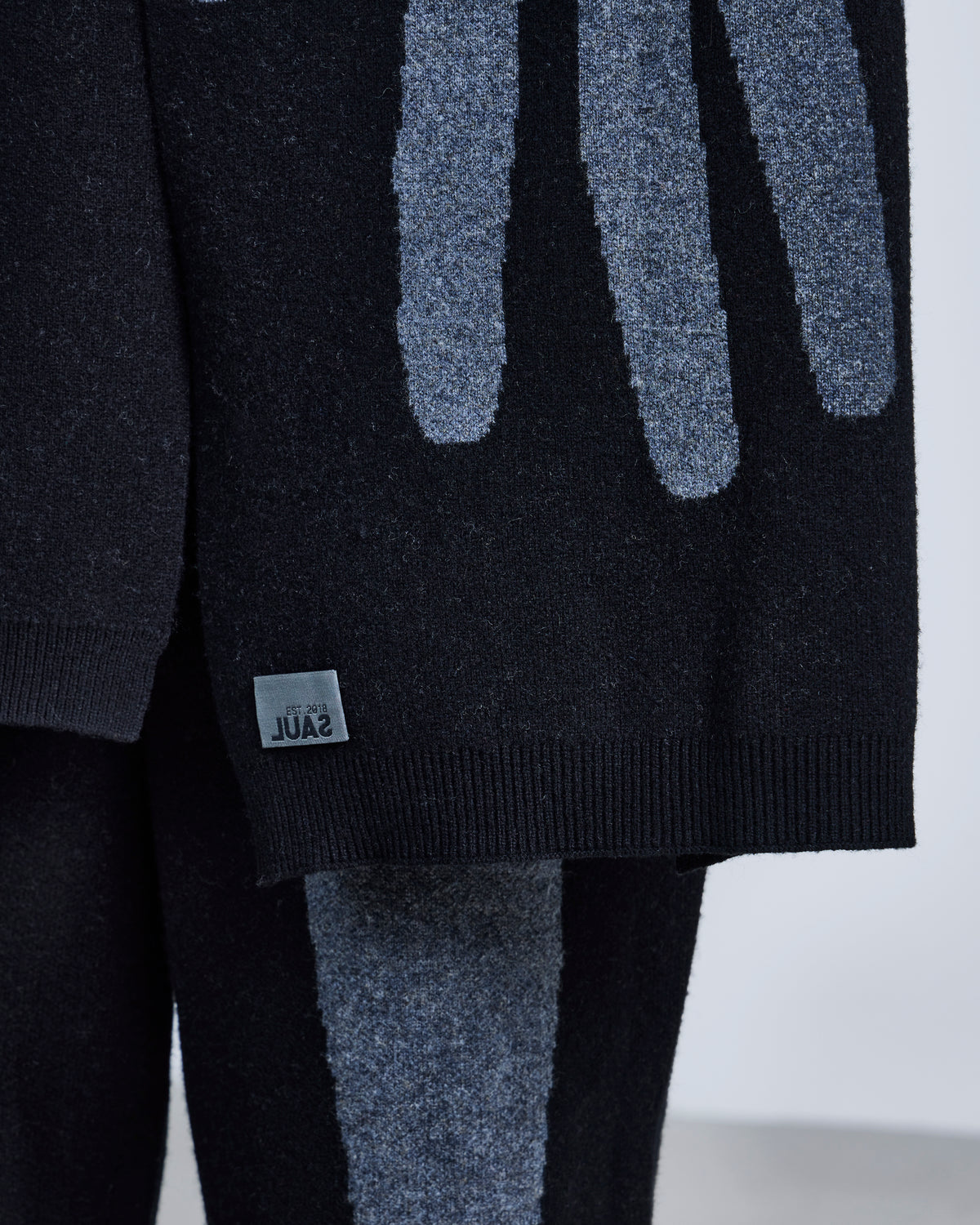 Knitted 'Embrace' Scarf-3