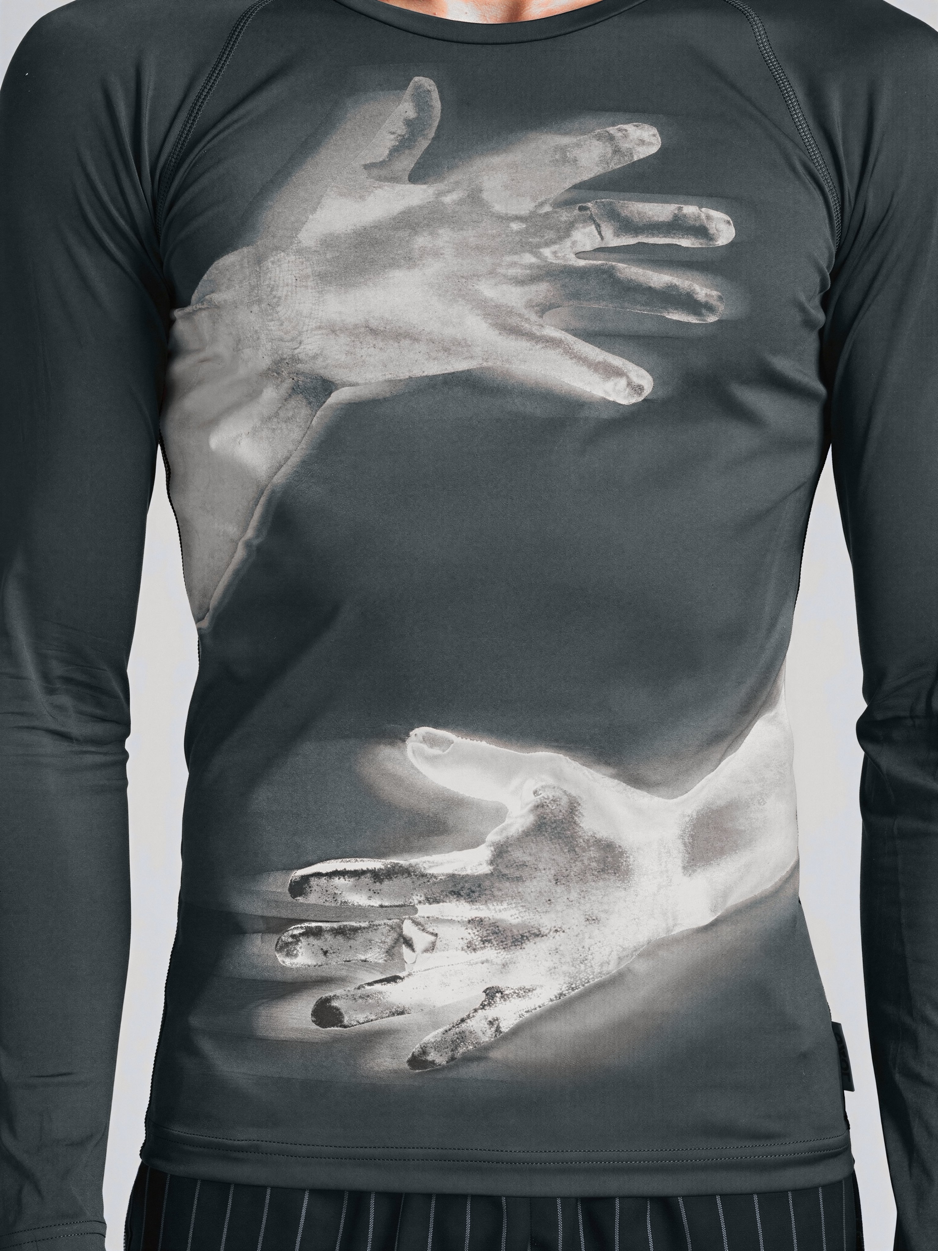 'Embrace' Compression Top-4
